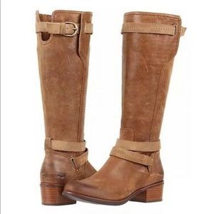 ⚡️ SALE ⚡️UGG Darcie Riding Boot 7.5